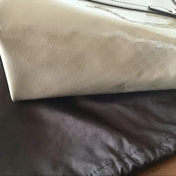 A large Gucci bag excellent condition - Picture 5 of 5